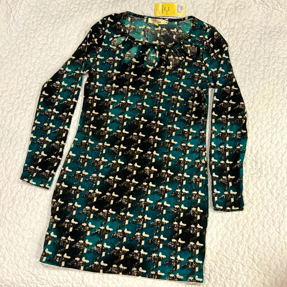 Aryeh brand shift dress size M